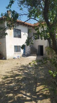 Savaştepe Karacalarda Satılık 2 Katlı Müstakil Ev