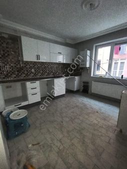 Şirintepe Mahallesinde Satılık 3+1 Daire