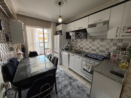 Şentürk Gayrimenkul'den Karapürçek 3.kat Asansörlü Daire