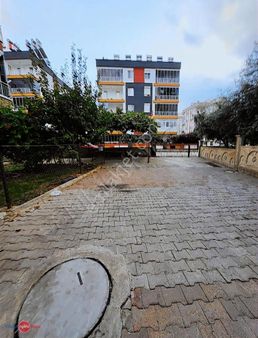 Bahce Kullanımlı Geniş 1+1