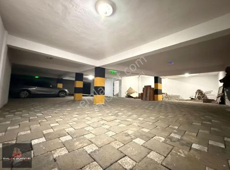 Sinan Mah.ışıklara Denize Yürüme Mesafesi Ayrı M.2+1 95m2 Daire