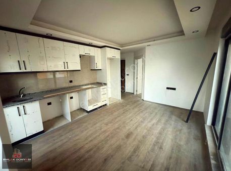 Ayanoğlu Mah.tramvay Dibi Katta Sıfır Kupon1+1 55m2satılık Daire