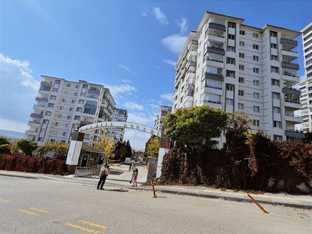 Ank Eryaman Palmiye Evleri Sitesi Acil Satılık 3+1 Daire