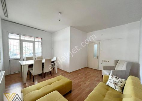 Valentia'dan Emek Mahallesinde 2+1 Satılık Daire !!!