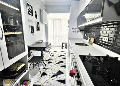 Valentia'dan Ayrancı'da Cadde Üzeri Ara Kat Satılık 3+1 Daire !!!