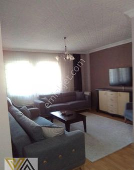 Valentia'dan Yukarı Emek Sitesinde 3+1 Satılık Daire !!!