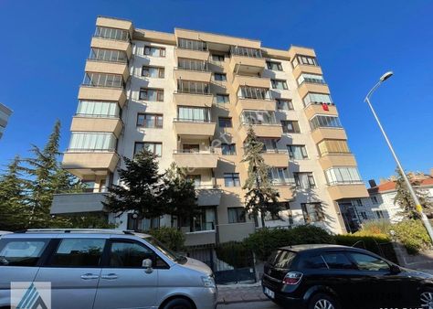 Atanora Vadi'den Site İçerisinde ^^boşşş ^^3+1+2 Banyo+ Kiler 150m2 Arakatta Full Yapılı