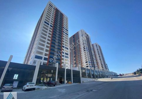 Atanora Vadi’den Mamak Skyline Tower Vadi Cephe Satılık 4+1 Süper Fiyat