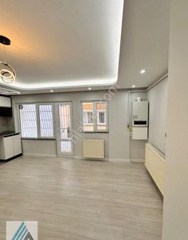 Atanora Vadi'den Sokullu Cad.üzeri Amerikan Mutfak Lüks Yapılı Teras Kullanımlı 3+1