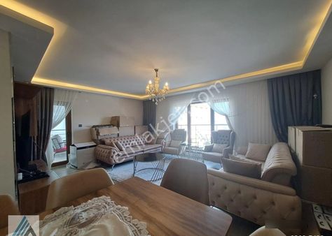 Atanora Vadi'den Trt Panora Yakını 2 Banyolu Genç Bina Ara Kat Ön Cephe Geniş Metraj 4+1