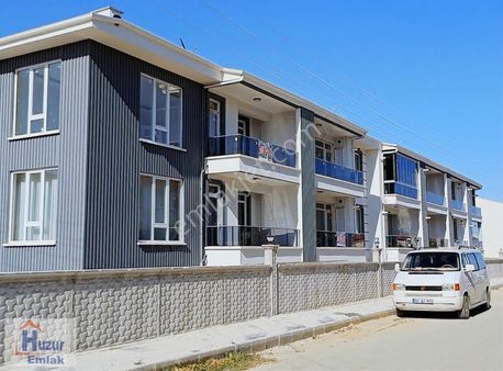 Karşıyaka Mahallesinde 3+1 Satılık Lüx Daire...!