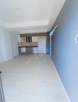 Fevziçakmak Mah Sıfır Katta 1+1 Havuzlu 55 M2 Sitedesatılık