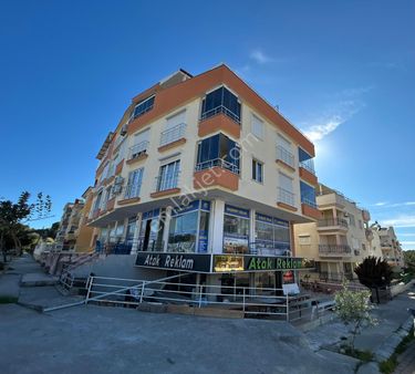 Didim Altınkum Köşe Konumda Birleştirilebilir 3 Adet Dükkan