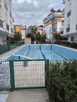 Konyaaltı Hurmada Havuzlu Kapalı Otapark 1+1 Eşyalı Kiralık Daire