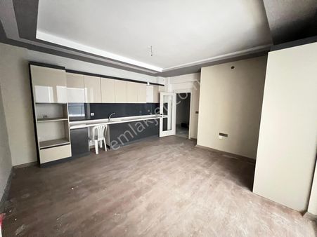 Şentürk Gayrimenkul'den Beşikkayada Amerikan Mutfak Fırsat Daire