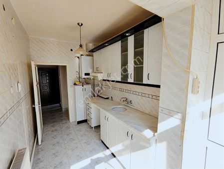 Altın Anahtardan Yunus Emre Yakını Çiçekli Mh Katta Güney