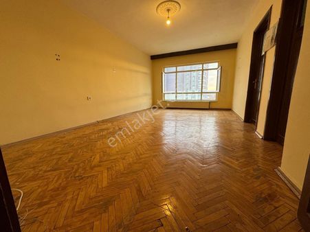 Altın Anahtardan Kalaba Da Üst Katta Atış Cd Üzeri Manzaralı