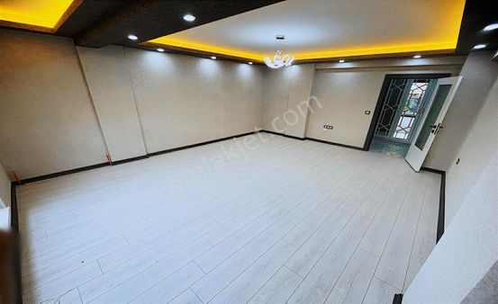 Yuvam`dan Karakaya`da Lüx Yapılı Giyinme Odalı Satılık Daire