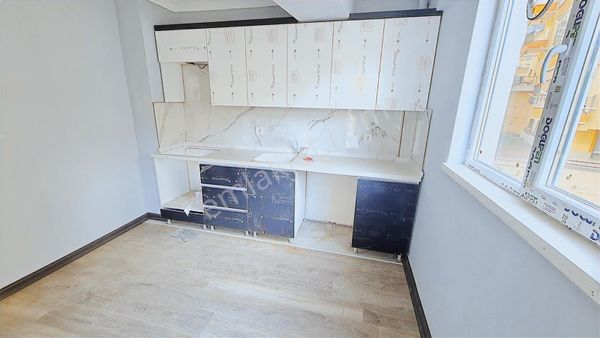 Battalgazide Cadde Yakını 1.katta 3+1 Satılık Sıfır Daireee