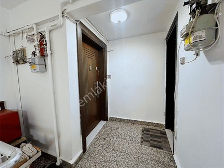 Engin Erdem'den Ana Caddede Ulaşıma Çok Yakın 2+1 Kiralık Daire