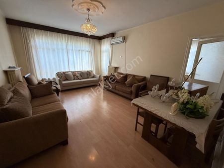 Kiralık Daire 3+1 Orta Kat Ön Cephe Geniş Metro,avm,belediye Ykn