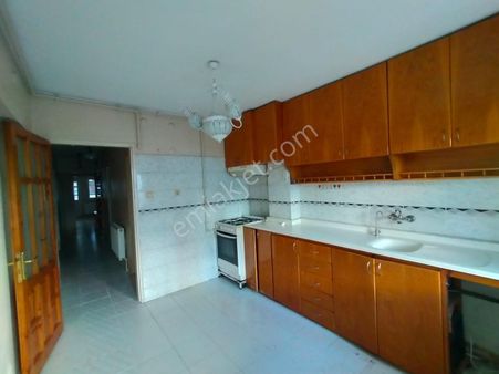 Final Emlak'tan Güzelhisar Mah. 3+1 D.gazlı Kiralık Daire