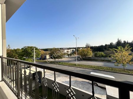 Döşemealtı Yalınlı'da Satılık Lüks Villa Asansörlü 3 Katlı