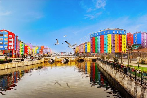 Kadıköyde Yerleşim İçinde Satılık 1300 M2 Parsel