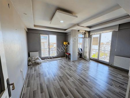 Kapaklı İnönü Mahallesinde Merkezi Konumda Satılık 2+1 Daire