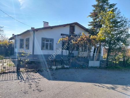 Karabük 5000evler Bahçelievler Mahallesinde Tadilatı Yapılı Doğalgaz Lı