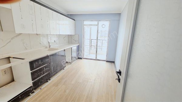 Battalgazi De 1.katta Masrafsız 3+1 Ön Cephe Satılık Sıfır Daire