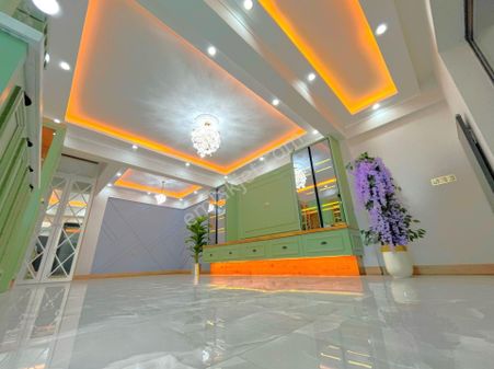 Tam Müstakil Ve Ultra Lüks Yaşam Tarzını Tercih Edenler İçin Akçay Yenimahalle'de 5+1 Satılık Villa