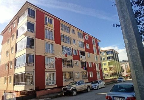 Yuvam Emlaktan Mahzen Mah Müezzin Zade Hıfzı Sokakta 160 M2 Satılık 3+1 Daire