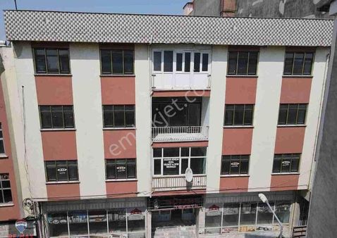 Suluova Merkezde İmalathane-showroom-gıda İşine Uygun Satılık Bina