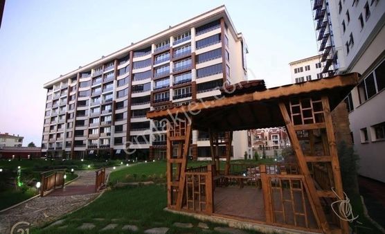 Trabzon Yomra Kaşüstü Şanaevlerin'de Kiralık 3+1 Deniz Manzaralı Daire