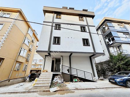 Ümraniye Yamanevler'de Sıfır, Ferah 2+2 Satılık Dubleks Daire