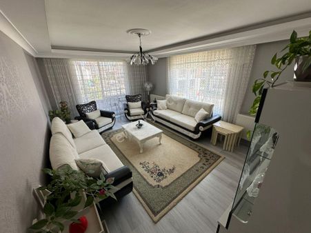 Sancaktepe Sağlık Ocağı Yanı Merkezi Konum Katta 3+1 Ön Cephe