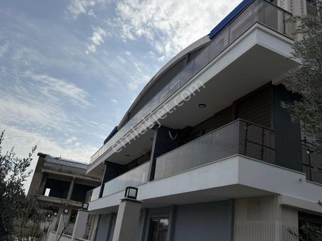 Muratpaşa Ermenek'te Satılık Havuzlu Dubleks Daire