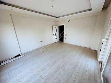 Döşemealtı Mah'sinde Merkezi Konumda Satılık 2+1 Asansörlü Daire