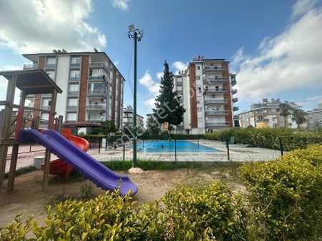 Sarsılmaz'dan Habibler'de Havuzlu Sitede 2+1 Full Eşyalı Satılık