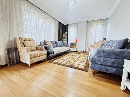 Sarsılmaz Gruptan Şafak Mah'sinde 2 Adet Daire Bölünmüş Dubleks