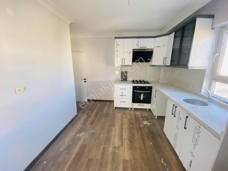 Sarsılmaz Grup İskanlı Orta Kat Merkezi Konumda 3+1 Daire