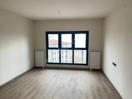 İkizce Toki'de Kiralık Ara Kat Daire