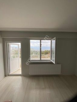 Acil Kiralık Deniz Manzaralı 3+1 Geniş Ara Kat Daire