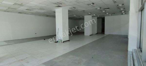 Engin Erdem Den Güngören Sanayide 1.kat 450m2 Prestijli Kdv Li