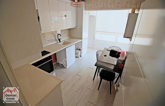 Gamze Emlak'tan Malazgirt'te^ara Kat^geniş Yapılı^2+1 Masrafsız!