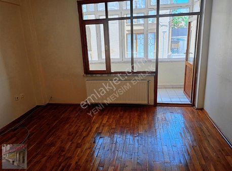 İstanbul Bağcılar 15 Temmuz Mahallesi'nde Satılık 3+1 2 Katlıdır