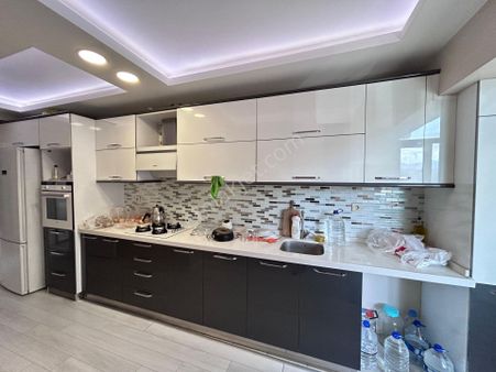 Lider Emlak'tan Subayevleri Mah. Protokol Yolunda Satılık Daire