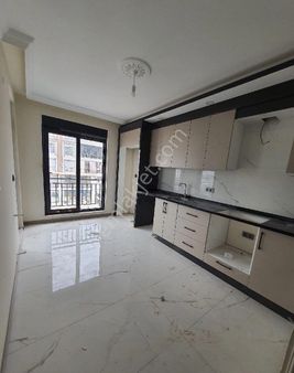 Aydoğmuş Mah. Ana Yol Üstü Satılık 2+1