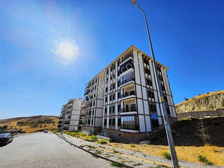 Güler^den Yenimahallede Ankara Manzaralı Sıfır 2+1 84m2 Boş Dair